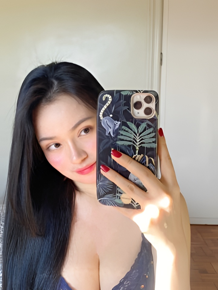 Анечка привлекальеная девушка из Анапы цена от 2500 руб