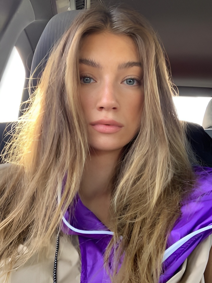 Индивидуалка Азалия, доступна для личного знакомства от 2000 руб