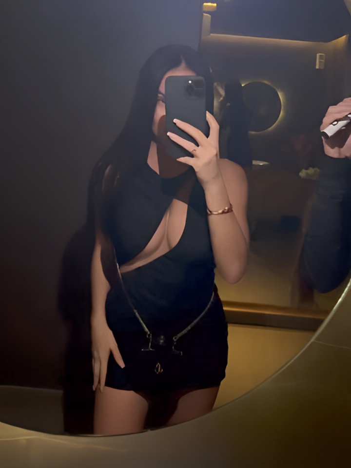 Слава привлекальеная девушка из Анапы цена от 1500 руб