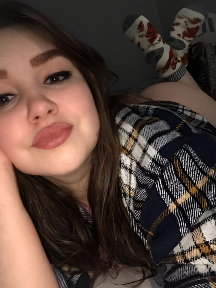 Виталина привлекальеная девушка из Анапы цена от 2000 руб