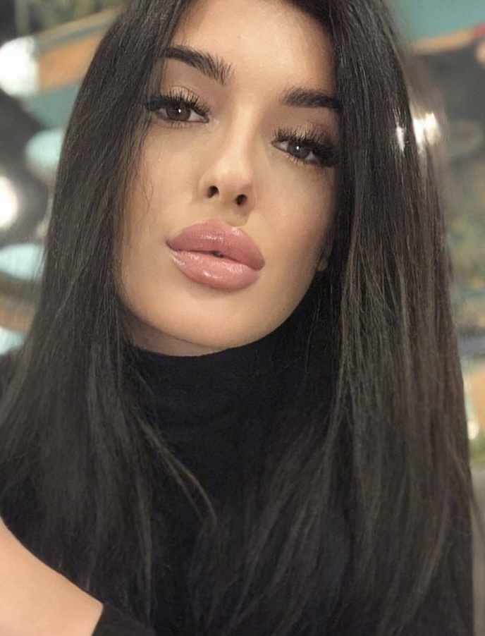 🎥 Влада привлекальеная девушка из Анапы цена от 6000 руб