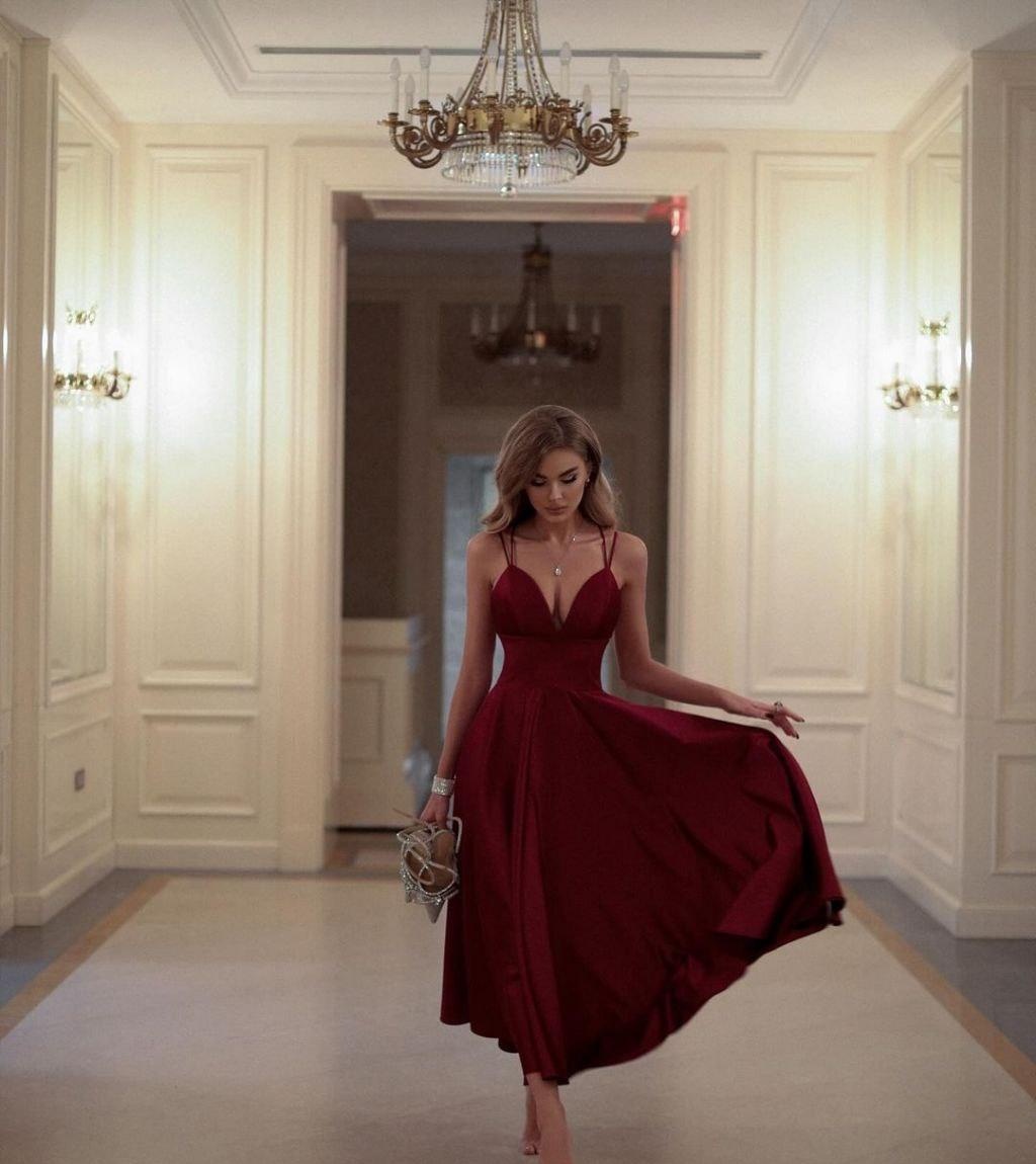 Лина привлекательная девушка из Анапы цена от 4000 руб