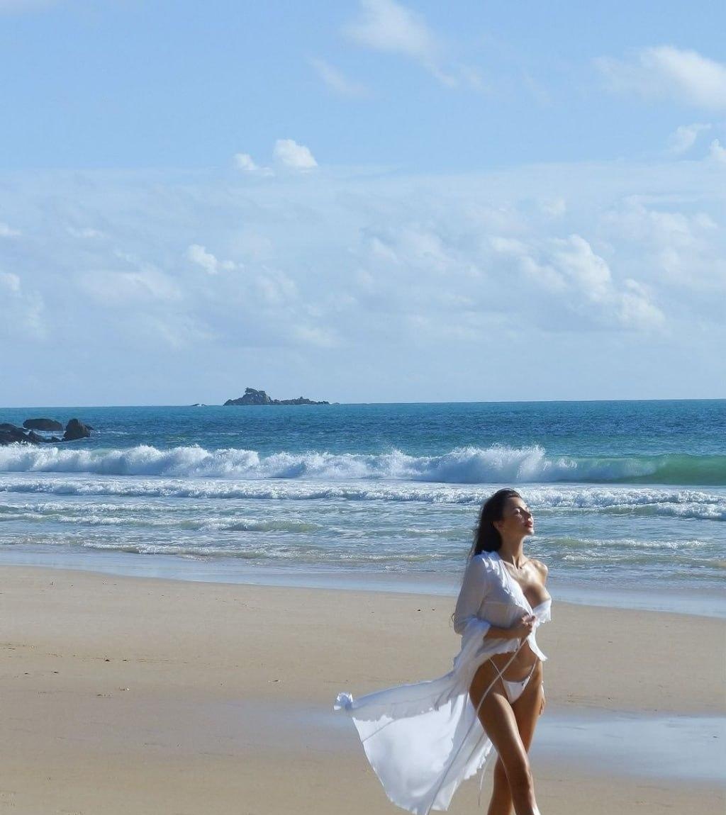 Снежана привлекальеная девушка из Анапы цена от 6000 руб