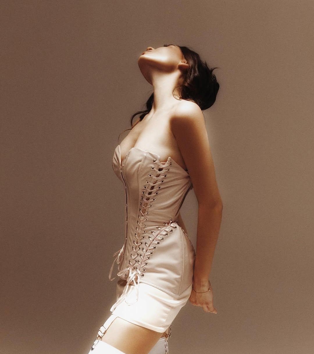 Рая привлекальеная девушка из Анапы цена от 8000 руб