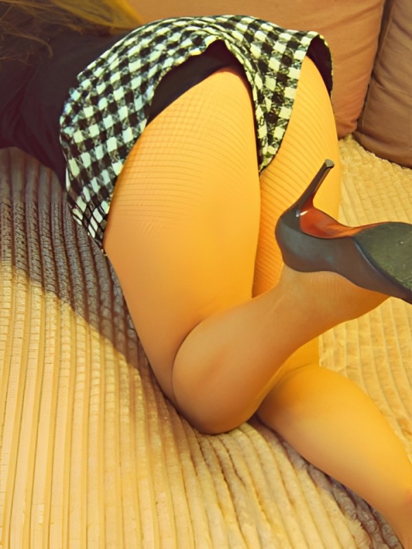 Мирослава привлекательная девушка из Анапы цена от 5000 руб