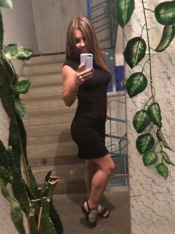 Фая привлекательная девушка из Анапы цена от 3500 руб